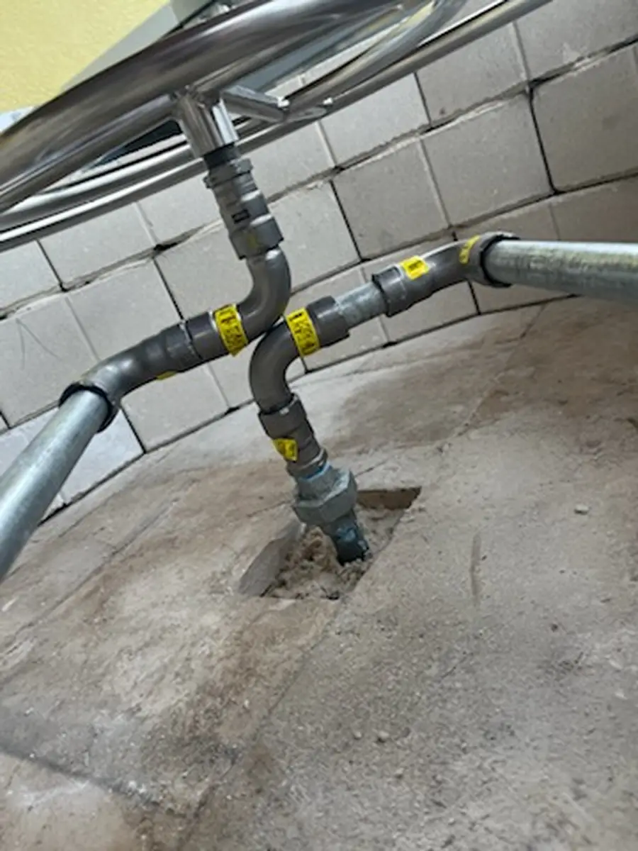 gas pipe plumber