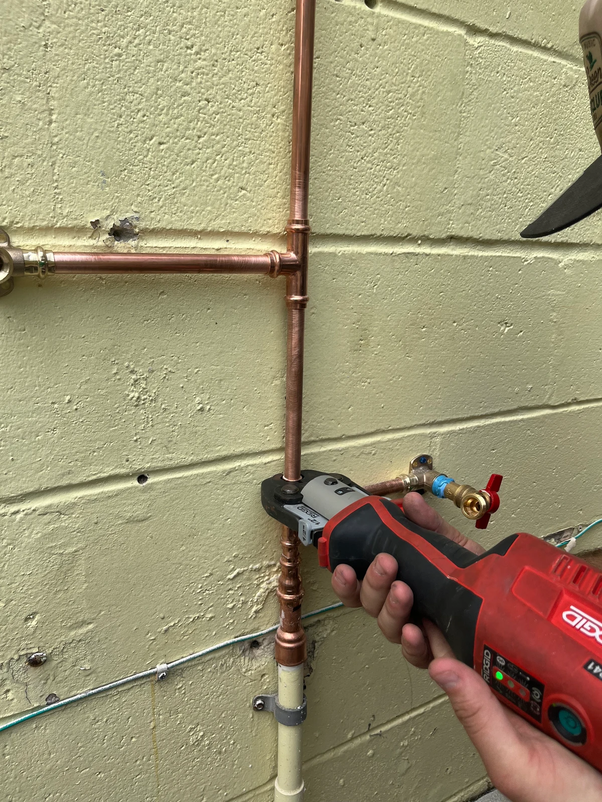 Outdoor Shower Installation in Indian Rocks Beach